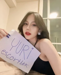 Yuri, Black