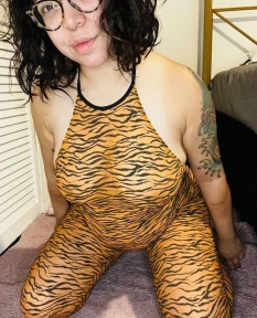 Julie, Noir