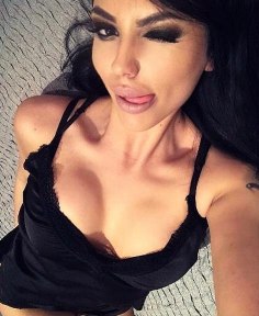 Mina, Preto