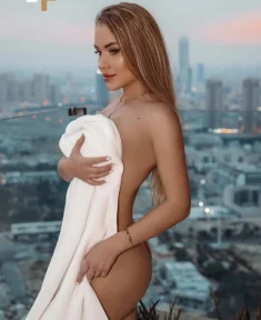 Rike, Blonde