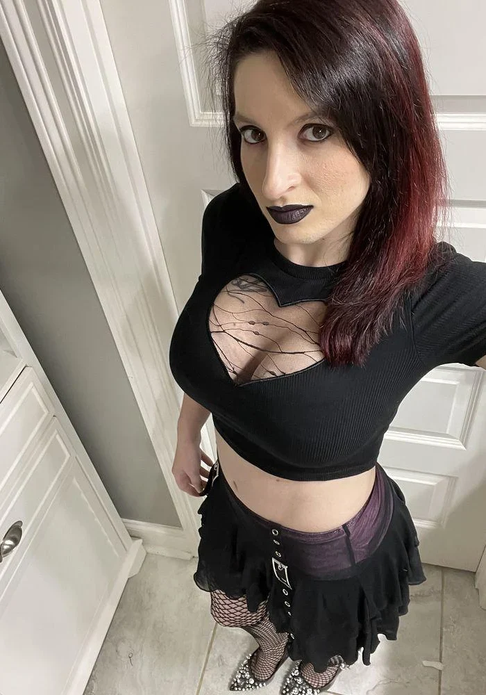 Clara, Rossa