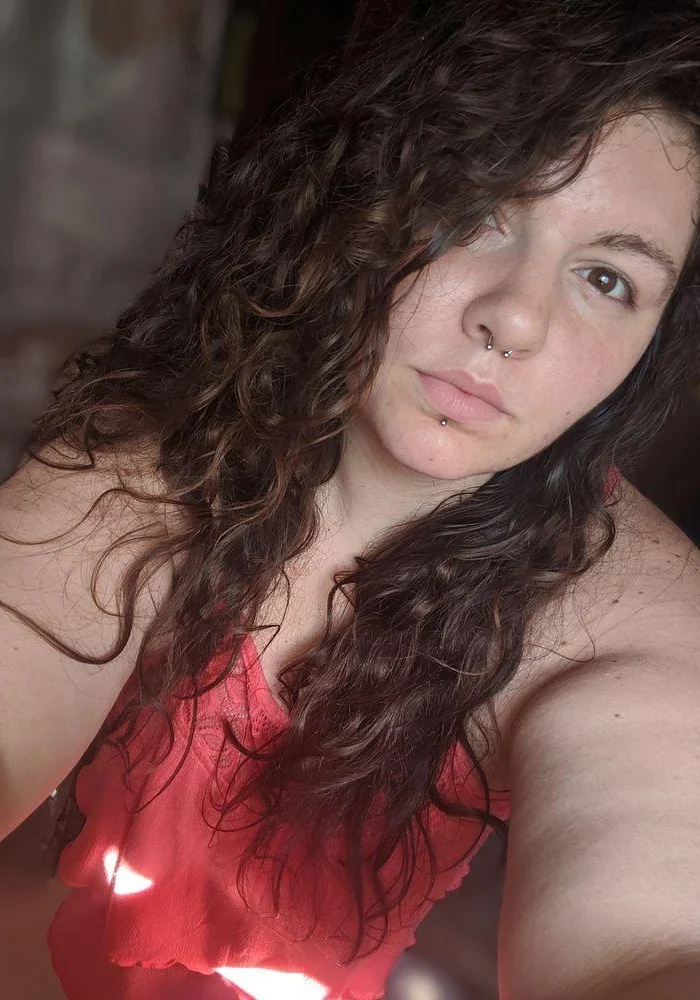 Aspasia, Brunette